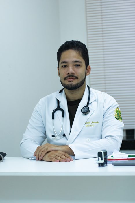 Dr. Lucas Antônio